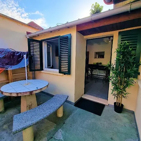 Petite Maison Au Calme Épinay-sur-Seine Exterior foto